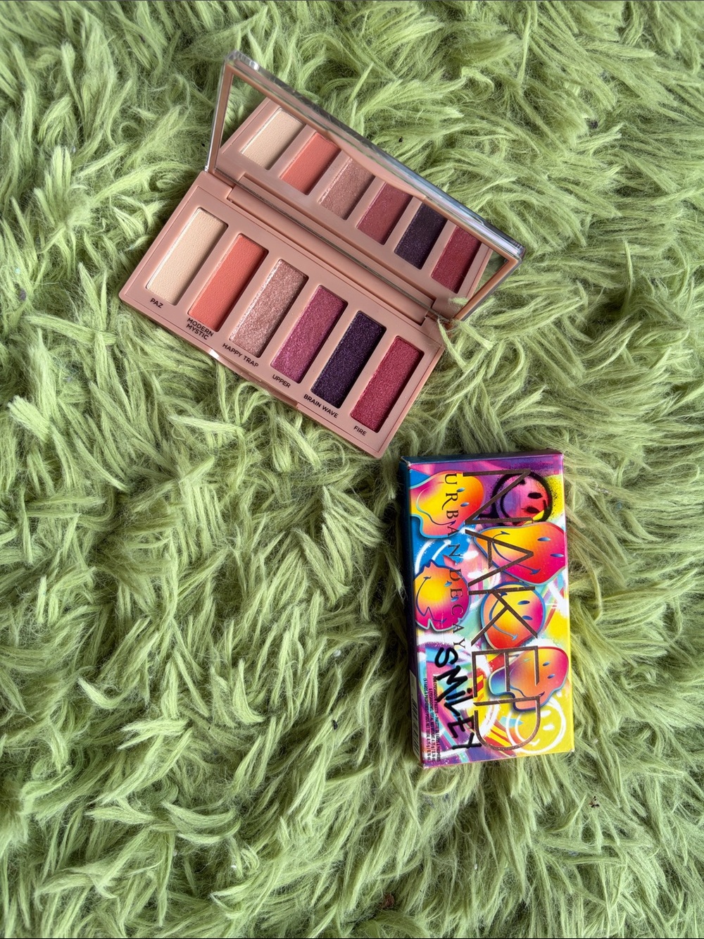 Urban Decay Pink, Plum and Neutral 8-Color Eyeshadow Palette